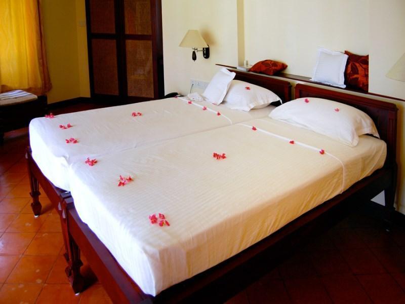 Ananda Lakshmi Ayurveda Retreat Hotel Chowara Exterior photo