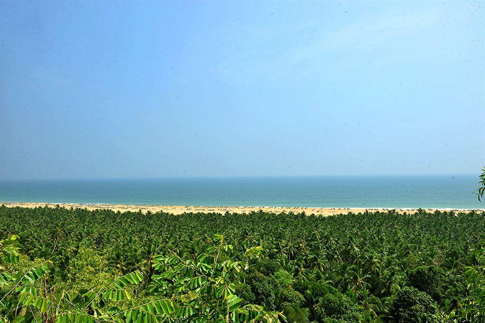 Ananda Lakshmi Ayurveda Retreat Hotel Chowara Exterior photo
